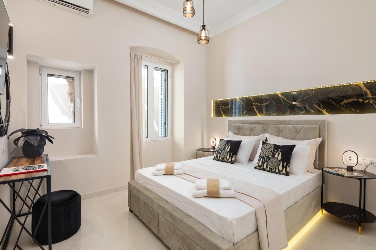 Modern-Vintage Old Town Suites Corfu  Exterior photo
