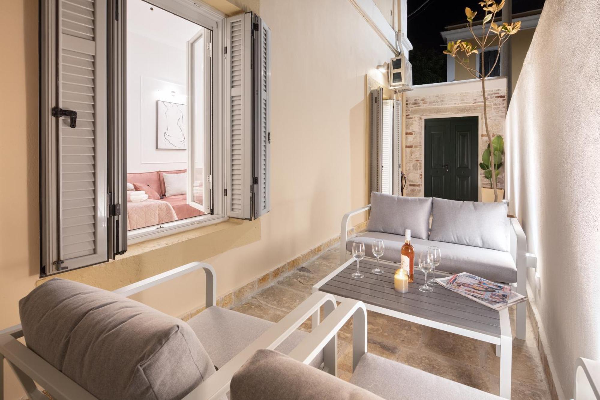 Modern-Vintage Old Town Suites Corfu  Exterior photo
